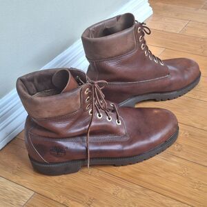 Men’s Timberland Boots Chocolate Brown Leather 10.5 Comfort Utility Streetwear